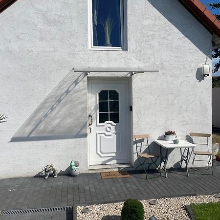 Kleine gemütliche Einliegerwohnung mit Garten und Pool Nordstemmen Exterior foto