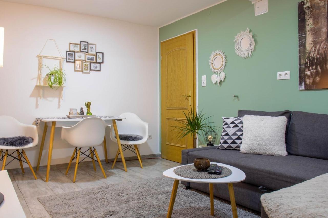 Kleine gemütliche Einliegerwohnung mit Garten und Pool Nordstemmen Exterior foto