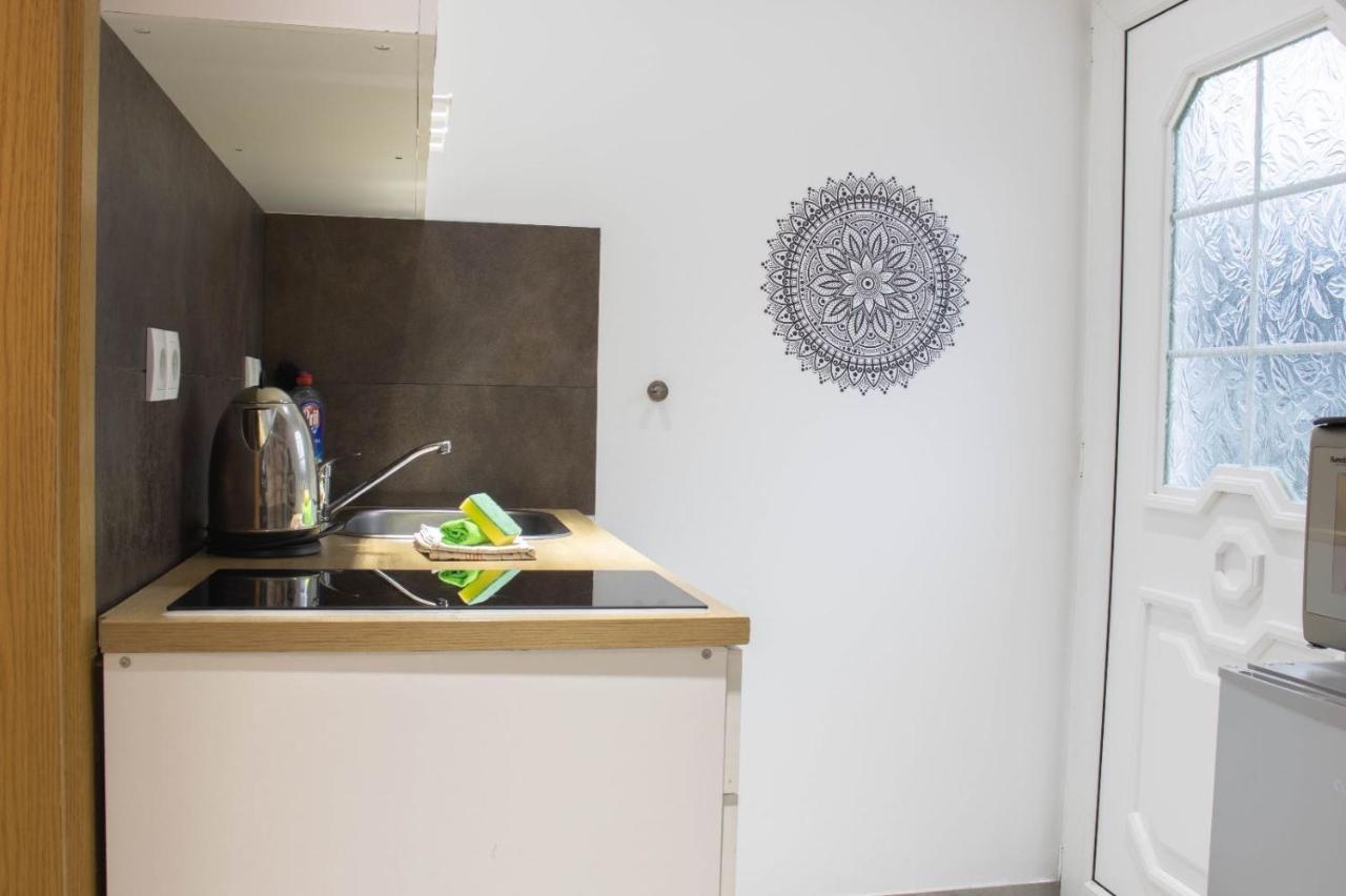 Kleine gemütliche Einliegerwohnung mit Garten und Pool Nordstemmen Exterior foto